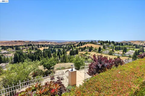 $6,500,000 | 3301 Deer Hollow Drive, Danville, CA 94506