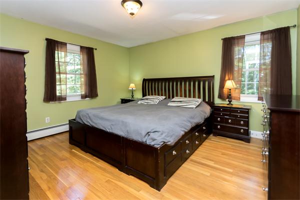 22 Patriot Road Burlington, MA 01803 - Photo 9 of 15 Gallery Image 9