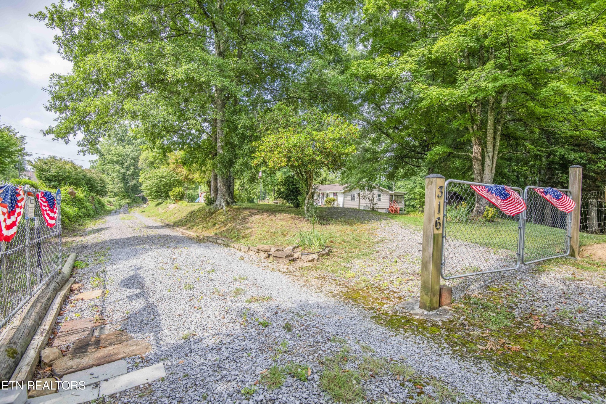 316 Joel Road Oliver Springs, TN 37840 - Photo 32 of 53 Gallery Image 32
