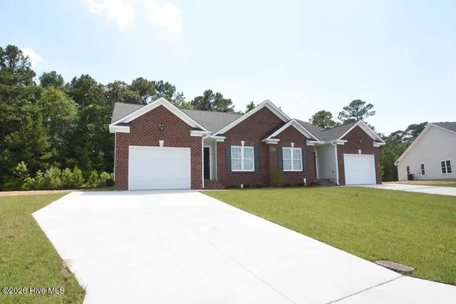 $1,650 | 2236 Brookville Drive, Unit A, Greenville, NC 27834