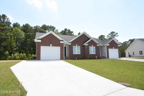 $1,650 | 2236 Brookville Drive, Unit A, Greenville, NC 27834