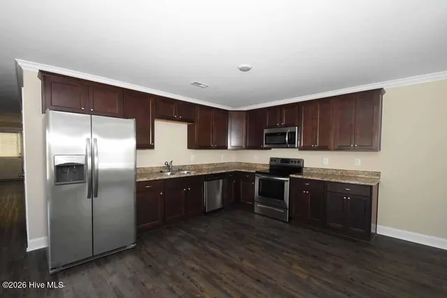 $1,650 | 2236 Brookville Drive, Unit A, Greenville, NC 27834