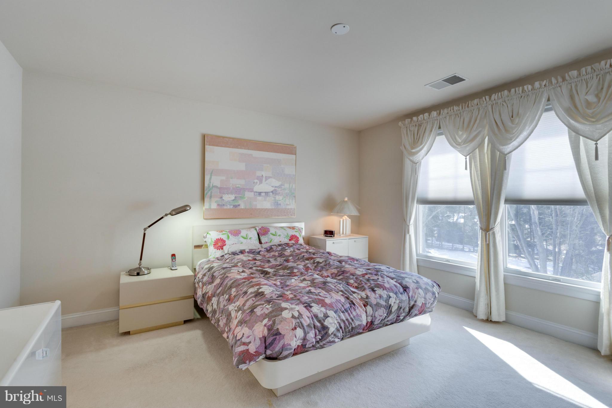9429 Old Courthouse Road Vienna, VA 22182 - Photo 17 of 30 Bedroom