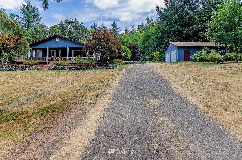 13936 Koala Court Southwest Rochester, WA 98579 - Photo 2 of 25