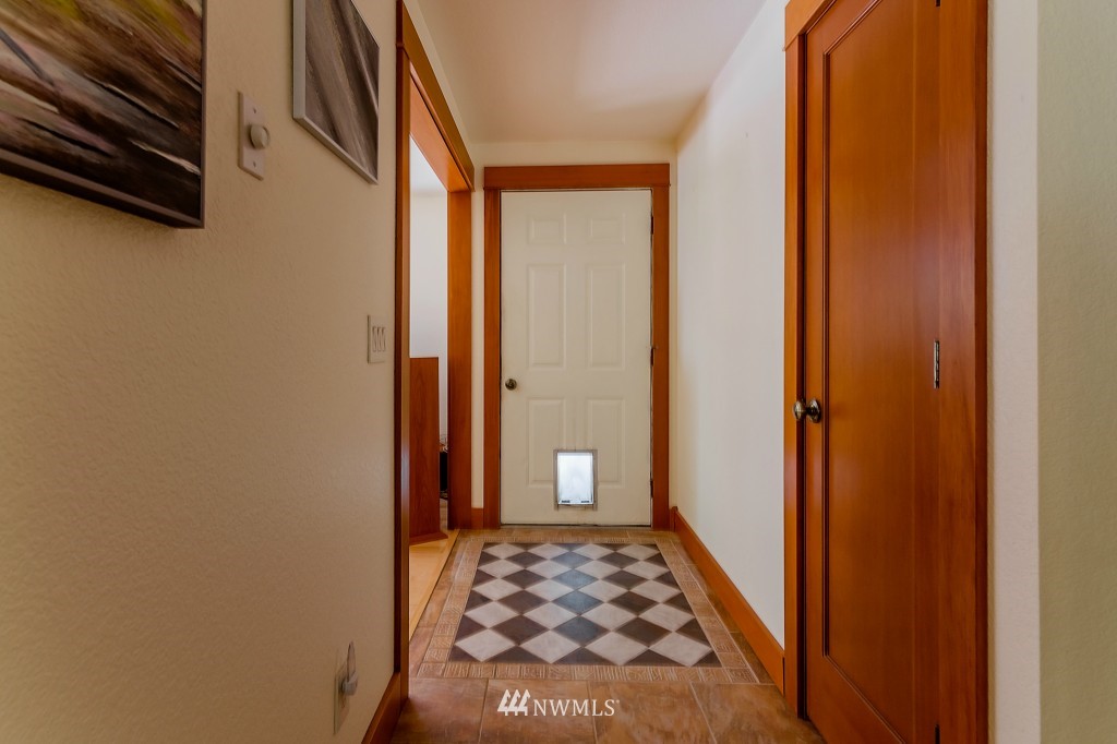 13936 Koala Court Southwest Rochester, WA 98579 - Photo 12 of 25