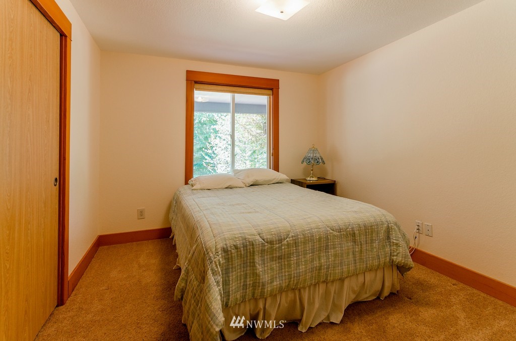 13936 Koala Court Southwest Rochester, WA 98579 - Photo 15 of 25