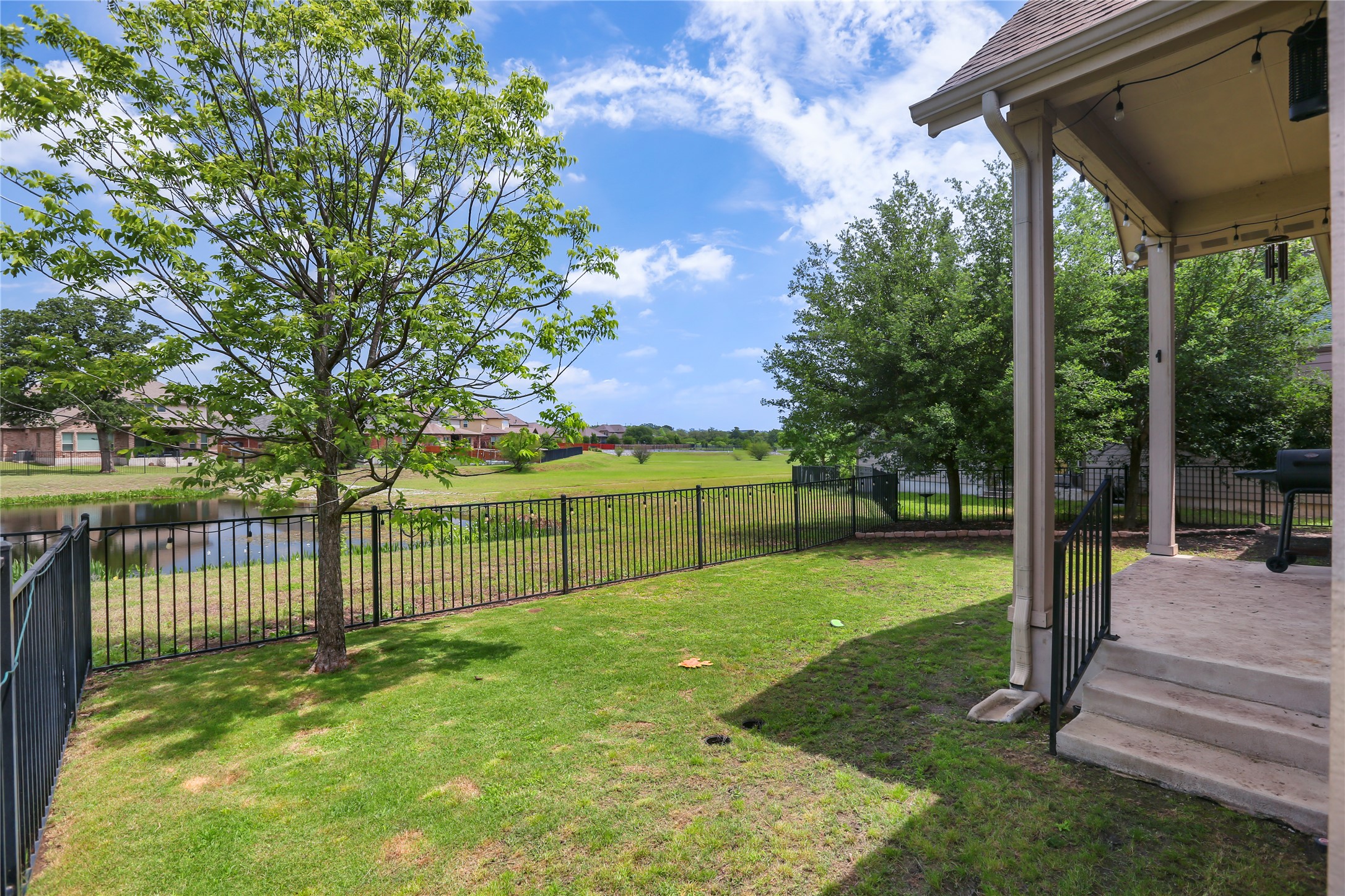 9407 McKnight Loop, Unit 9 Austin, TX 78717 - Photo 3 of 40