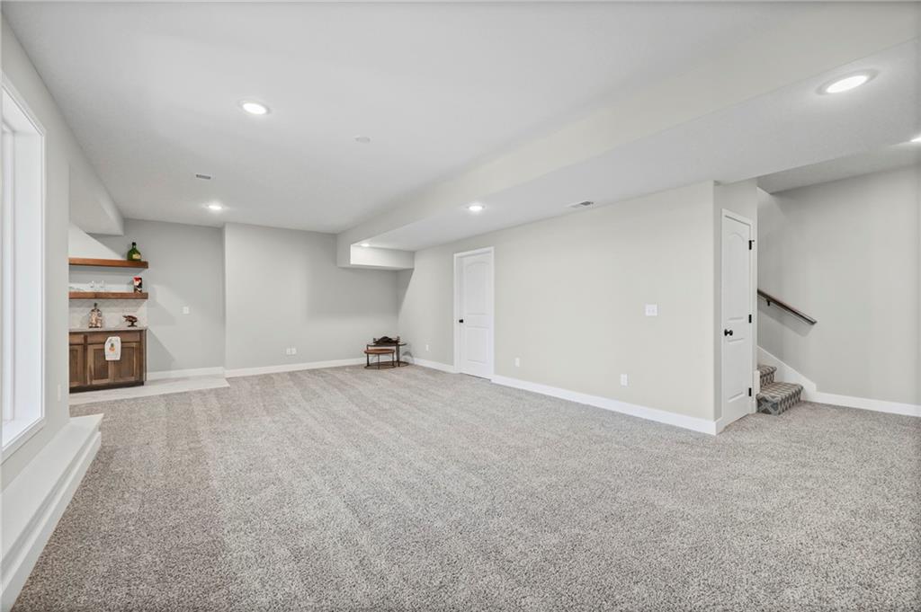 814 Northwest Hickory Ridge Drive Grain Valley, MO 64029 - Photo 26 of 48