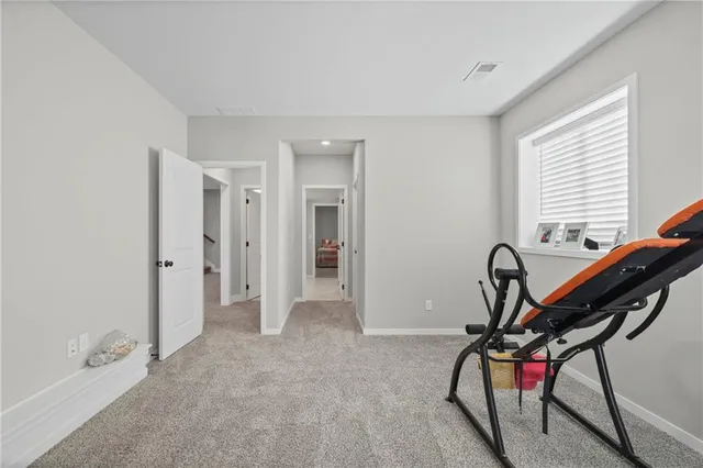 $600,000 | 814 Northwest Hickory Ridge Drive, Grain Valley, MO 64029