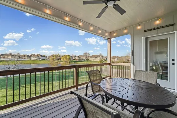 $569,000 | 814 Northwest Hickory Ridge Drive, Grain Valley, MO 64029