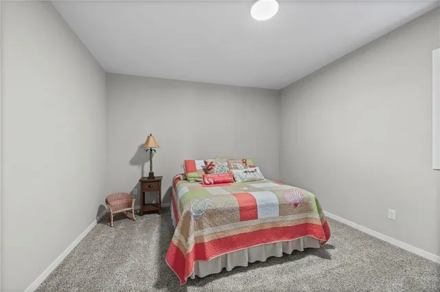 $600,000 | 814 Northwest Hickory Ridge Drive, Grain Valley, MO 64029