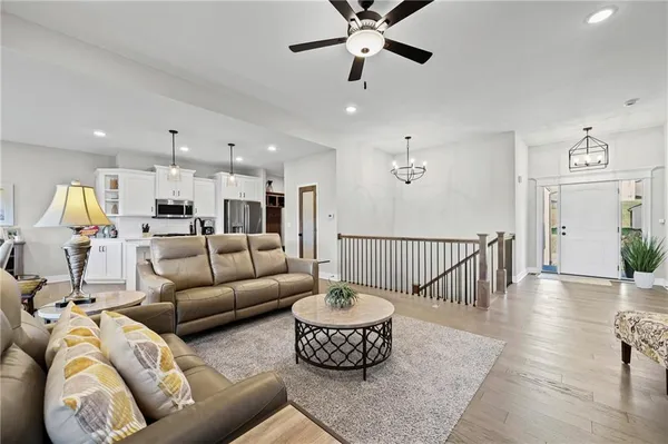 $569,000 | 814 Northwest Hickory Ridge Drive, Grain Valley, MO 64029