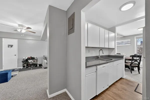 $200,000 | 5 Sadore Lane, Unit 3H, Yonkers, NY 10710