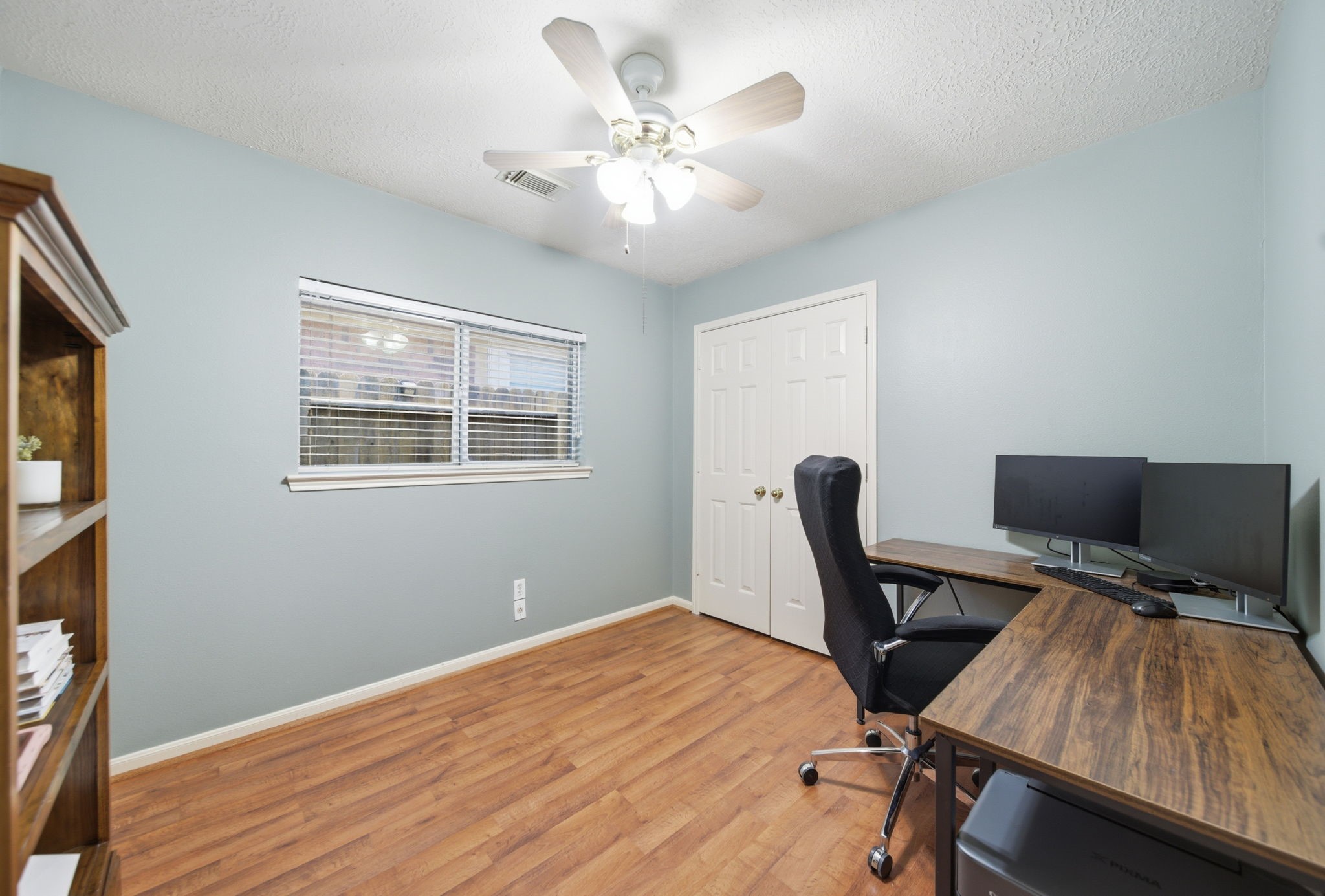 20515 Spring Bluff Lane Spring, TX 77388 - Photo 27 of 33