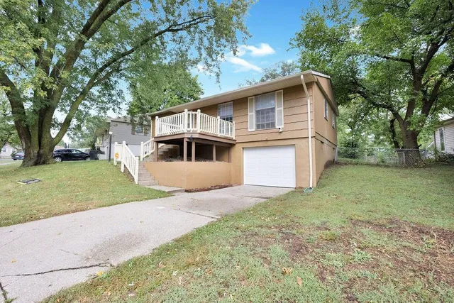 $199,900 | 5401 Cranberry Hill Circle, St. Joseph, MO 64503