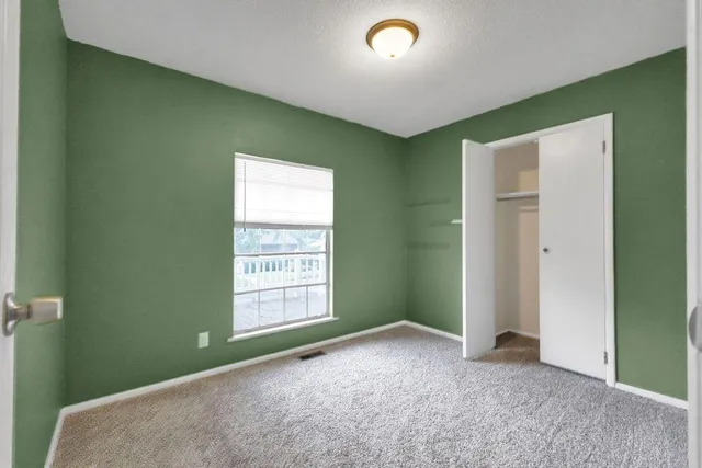 $199,900 | 5401 Cranberry Hill Circle, St. Joseph, MO 64503