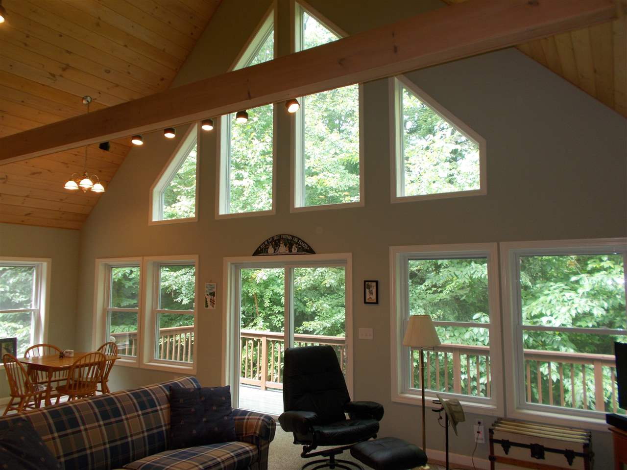 38 Gotzens Road Conway, NH 03818 - Photo 17 of 36