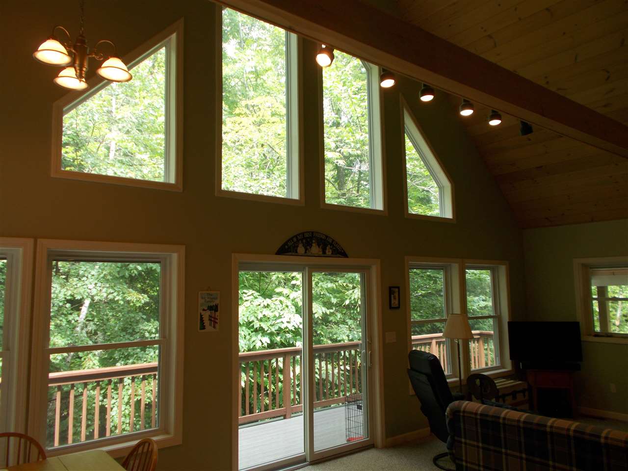 38 Gotzens Road Conway, NH 03818 - Photo 19 of 36