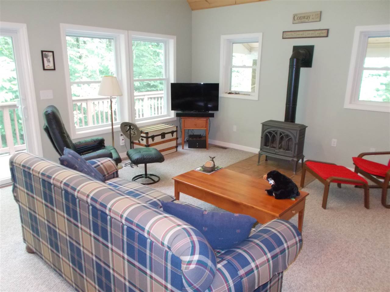 38 Gotzens Road Conway, NH 03818 - Photo 5 of 36