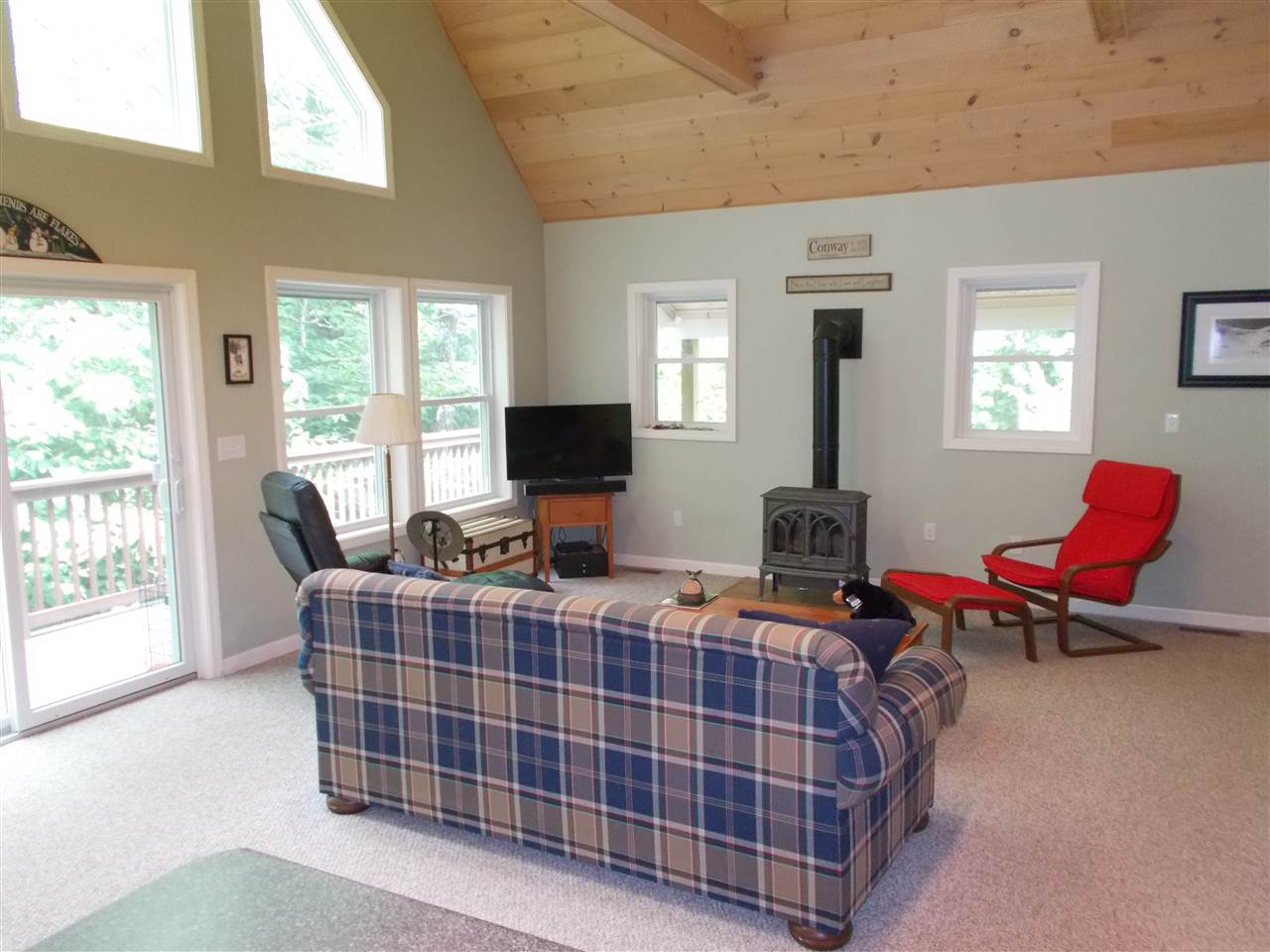 38 Gotzens Road Conway, NH 03818 - Photo 6 of 36
