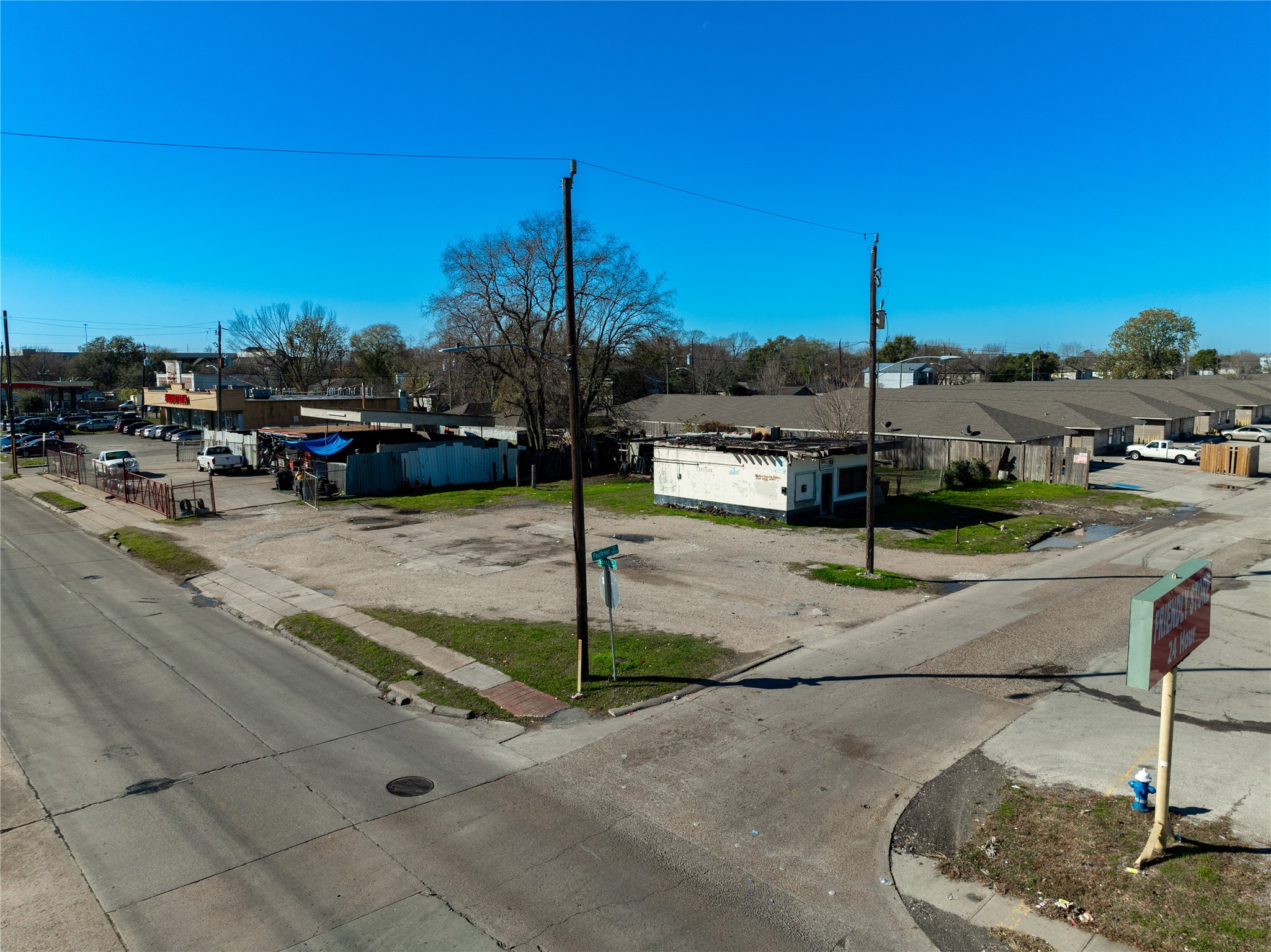 0 Scott Street Houston, TX 77021 - Photo 10 of 10 a view of a park with sitting area