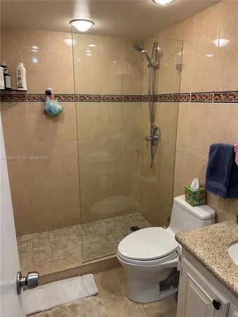 $4,800 | 925 Northeast 26th Avenue, Unit 925, Hallandale Beach, FL 33009