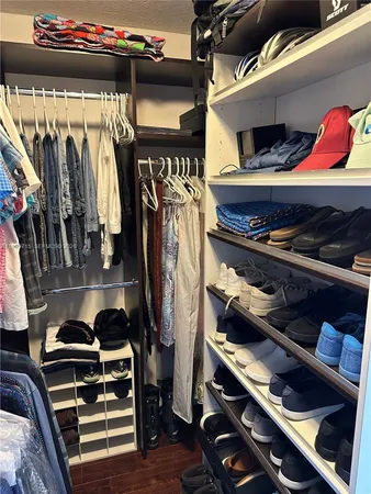 $4,800 | 925 Northeast 26th Avenue, Unit 925, Hallandale Beach, FL 33009