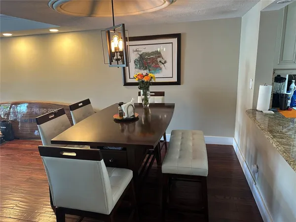 $4,800 | 925 Northeast 26th Avenue, Unit 925, Hallandale Beach, FL 33009