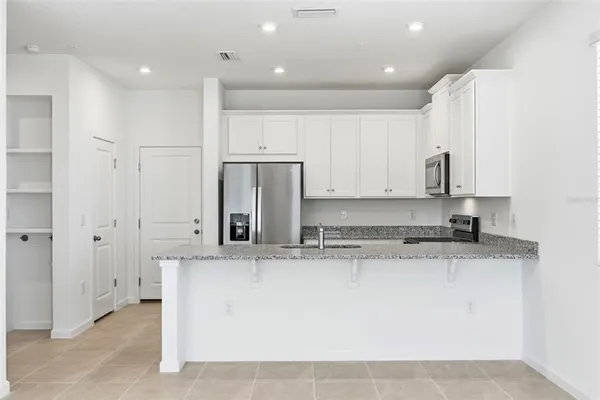 $349,990 | 5208 Greenshade Grv Avenue, Apopka, FL 32712