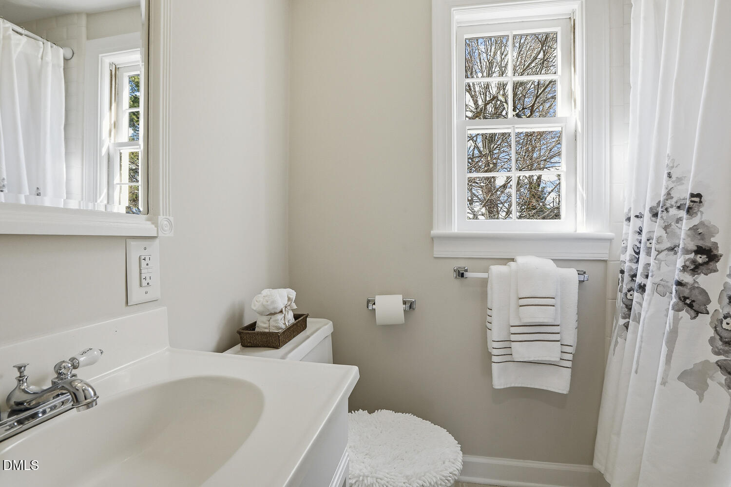 933 St Marys Street Raleigh, NC 27605 - Photo 22 of 40