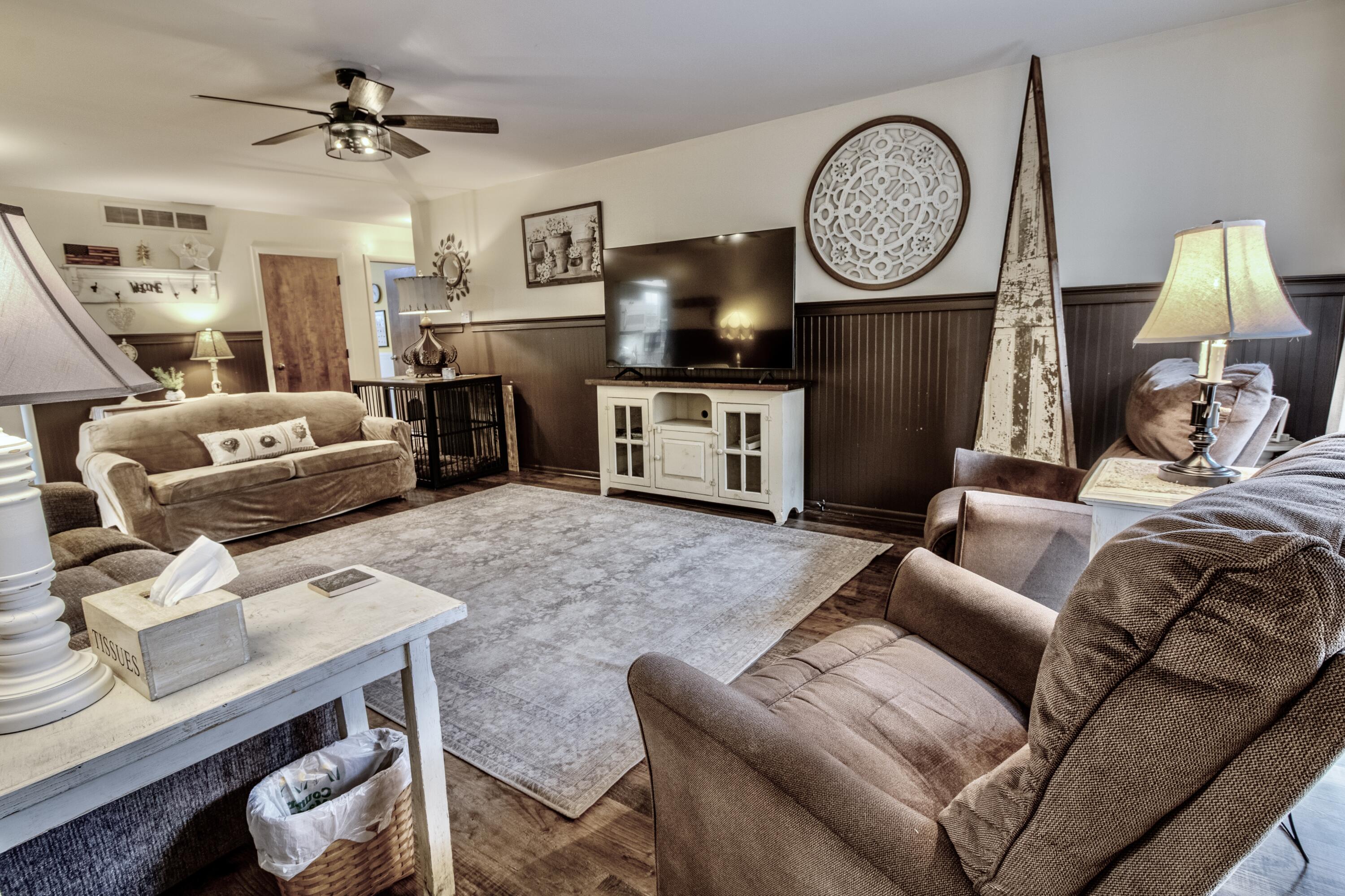 3129 Happy Valley Road Jackson, MI 49203 - Photo 21 of 50 LivingRoom6