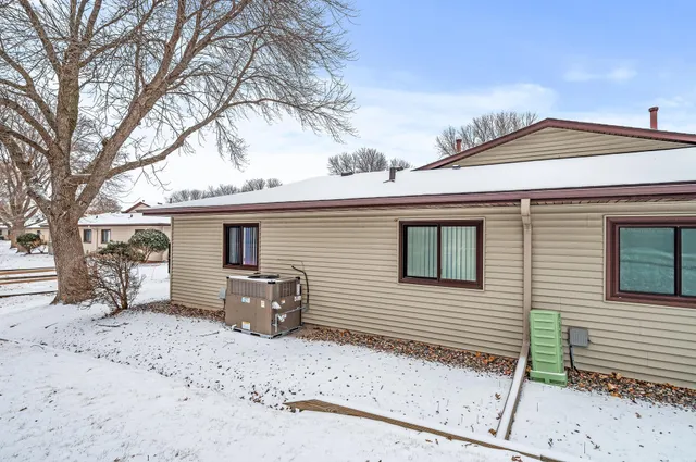 $187,000 | 8526 South Maplebrook Circle, Brooklyn Park, MN 55445