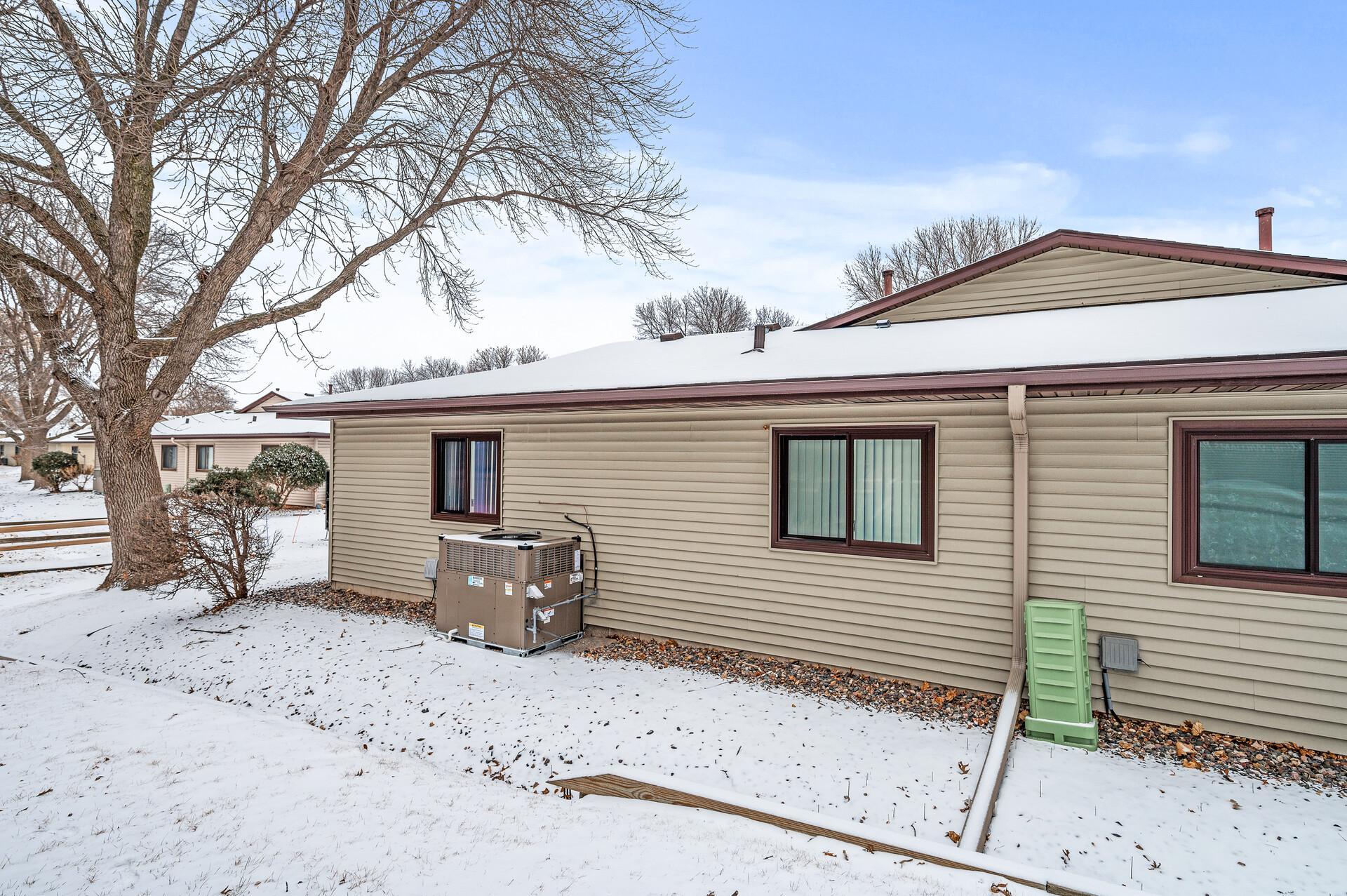 8526 South Maplebrook Circle Brooklyn Park, MN 55445 - Photo 11 of 11