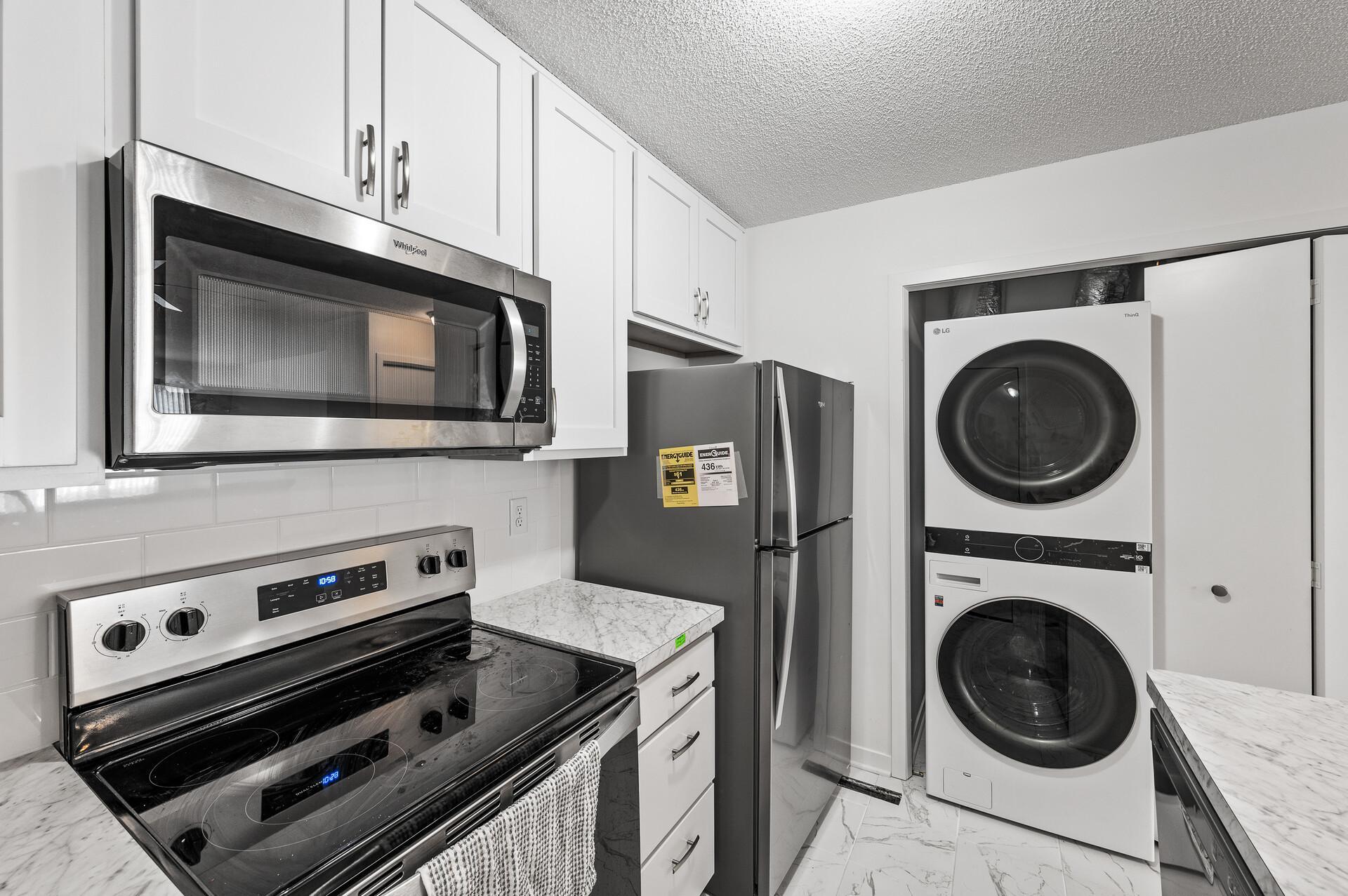 8526 South Maplebrook Circle Brooklyn Park, MN 55445 - Photo 6 of 11