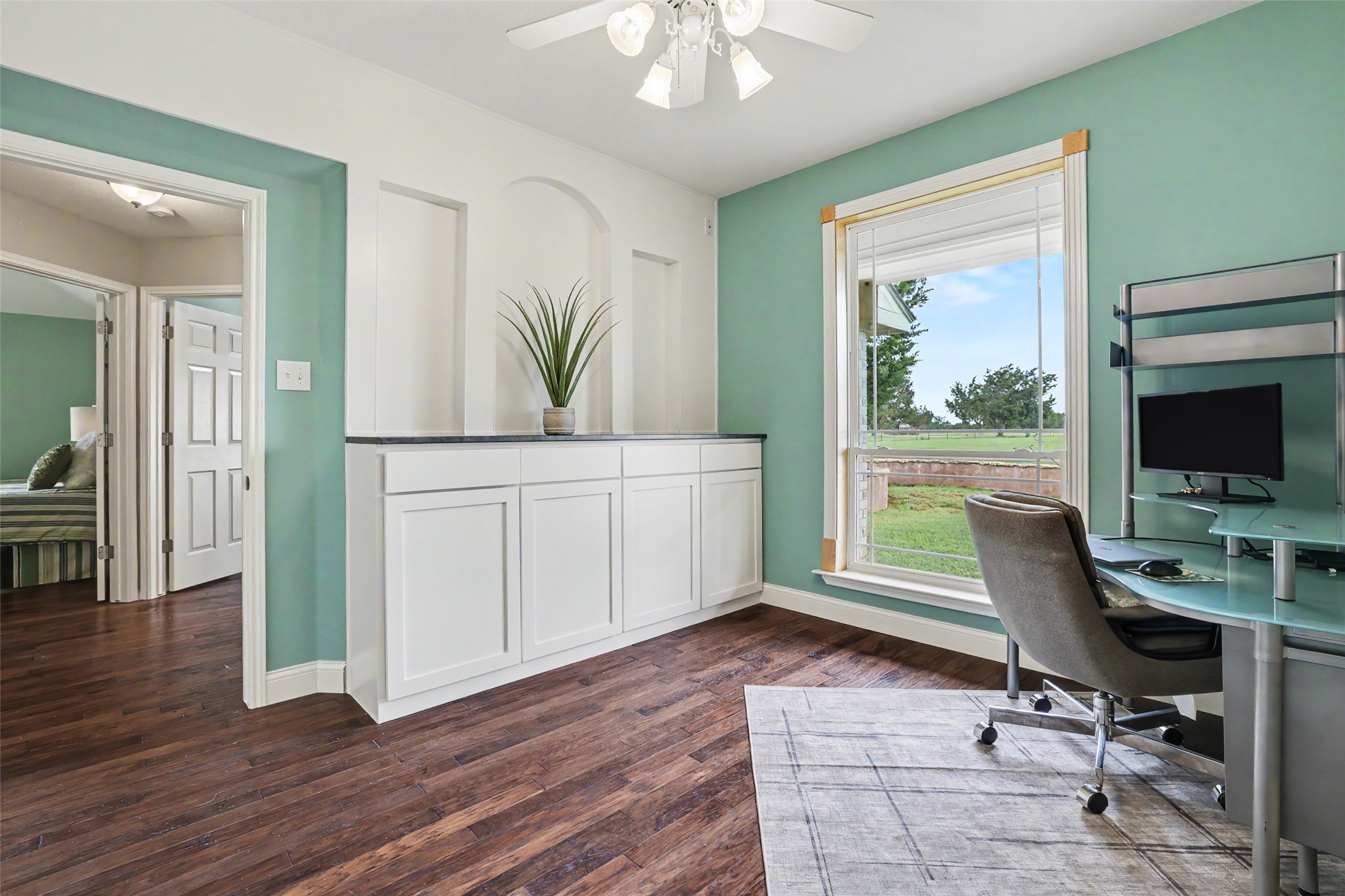 404 Mustang Way Georgetown, TX 78633 - Photo 23 of 40