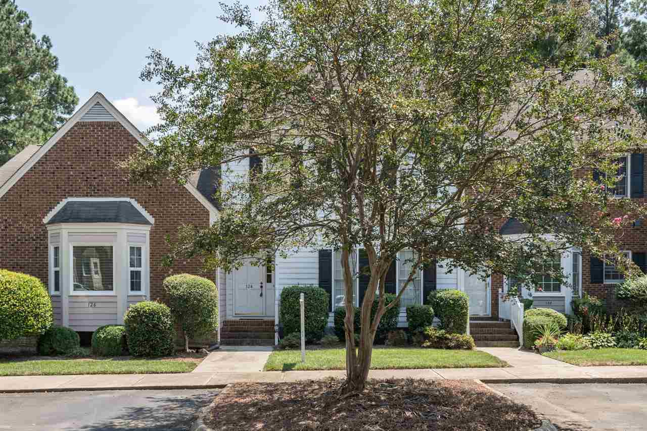 124 Skylark Way Raleigh, NC 27615 - Photo 3 of 24 Photo 3