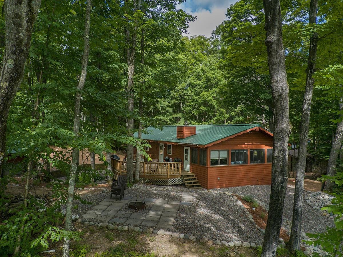 16888 Hahn Road Eagle River, WI 54521 - Photo 18 of 40 Gallery Image 18