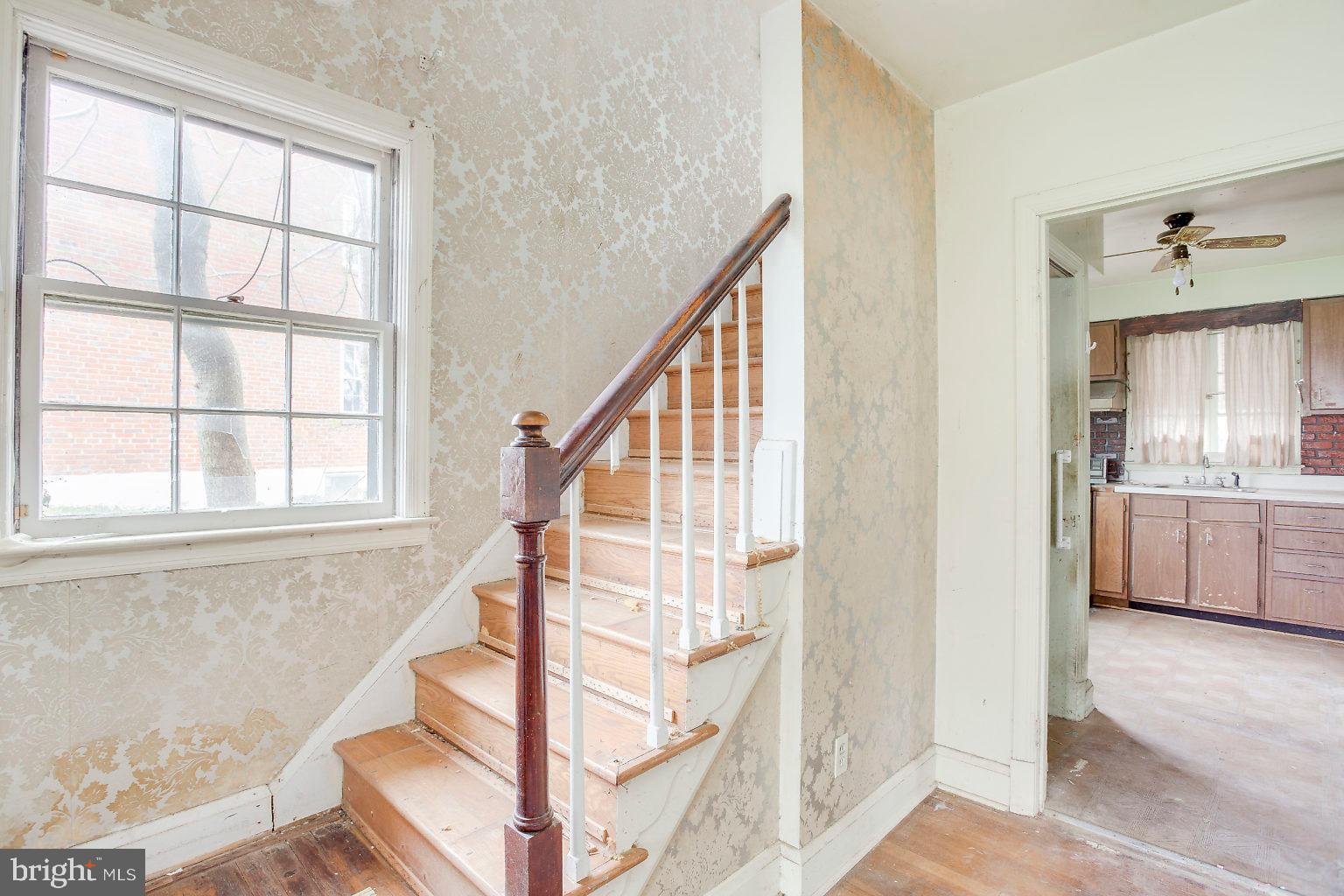 6616 Loch Hill Road Baltimore, MD 21239 - Photo 10 of 19 Gallery Image 10