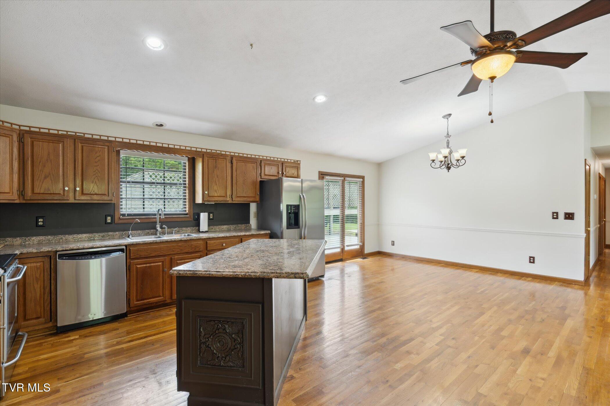 3263 Cherokee Drive Morristown, TN 37814 - Photo 29 of 69 21-3263-Cherokee-Dr-Morristown-TN-Window