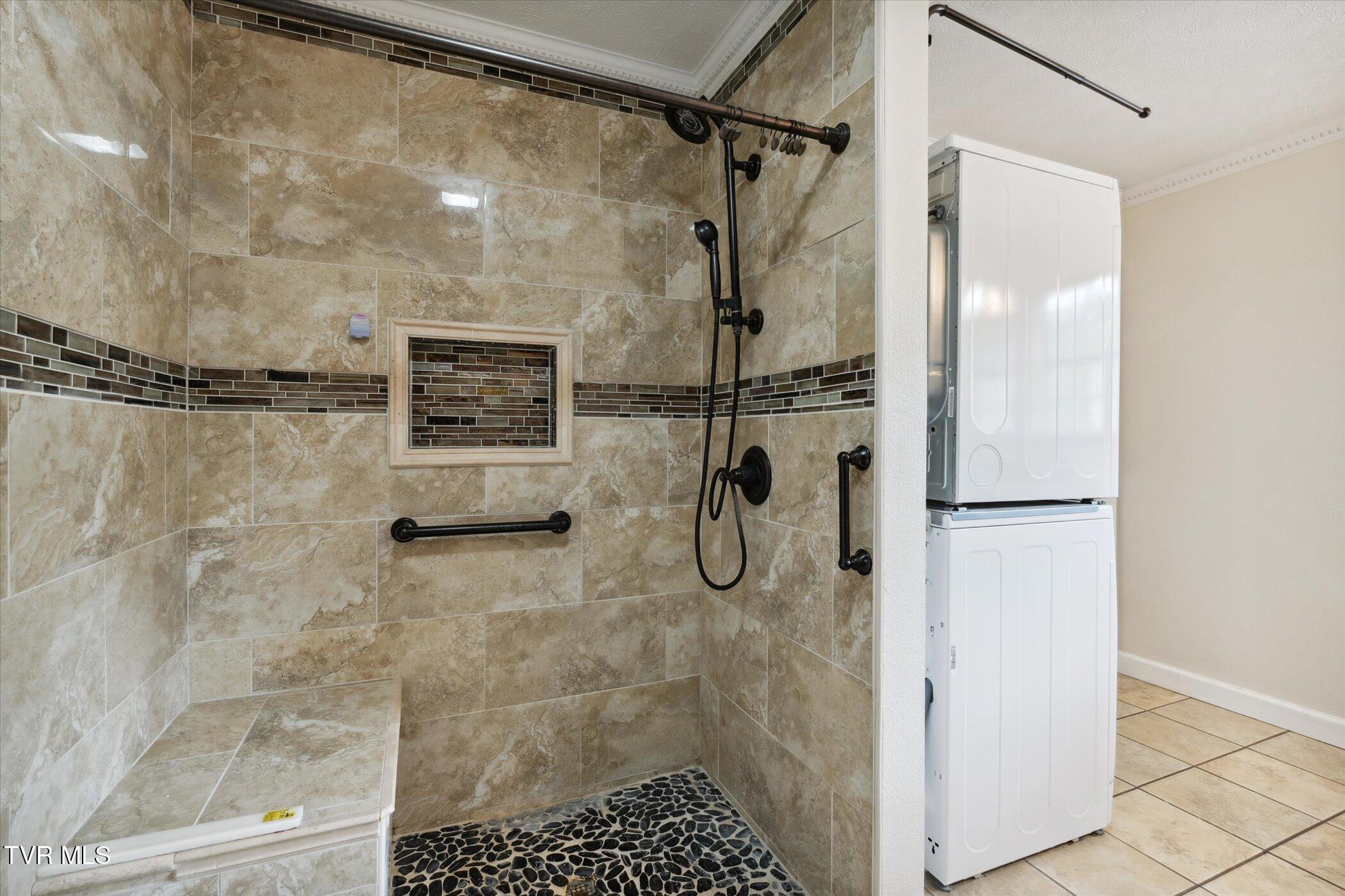 3263 Cherokee Drive Morristown, TN 37814 - Photo 40 of 69 32-3263-Cherokee-Dr-Morristown-TN-Window