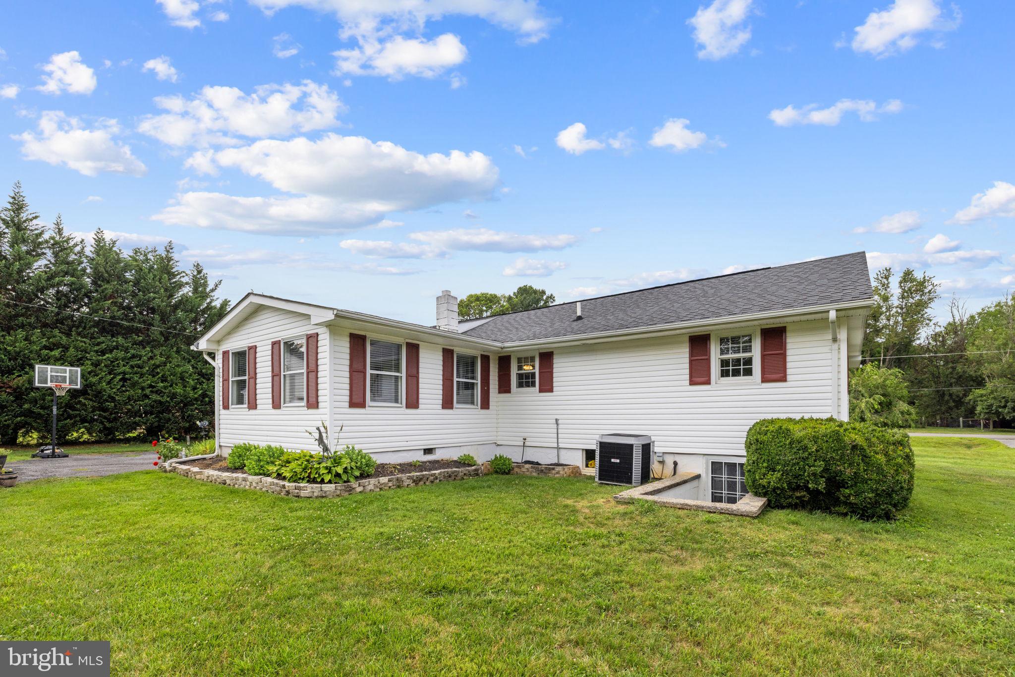 171 Triple J Road Berryville, VA 22611 - Photo 70 of 95 Room to run free!