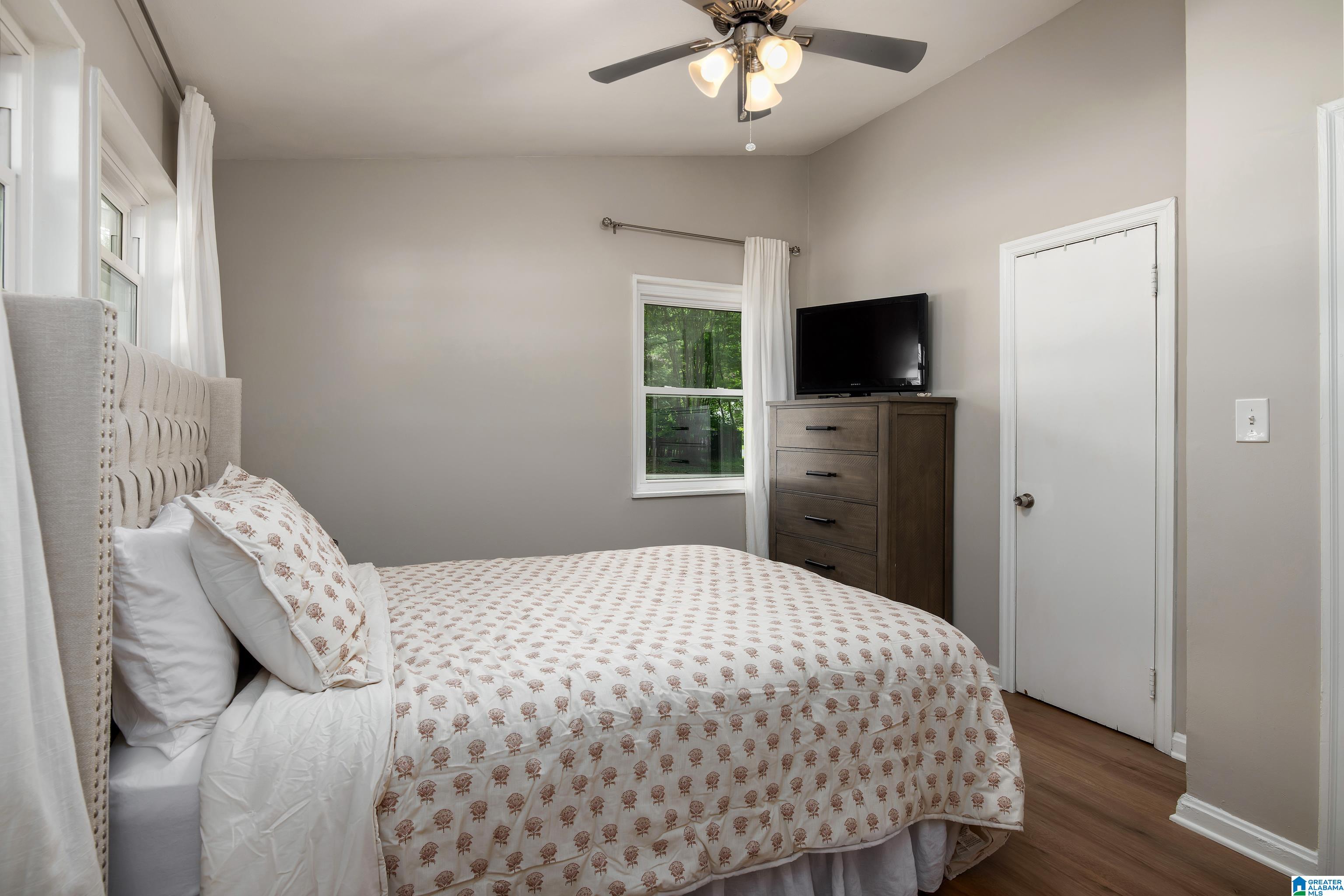 1345 Cresthill Road Birmingham, AL 35213 - Photo 22 of 34