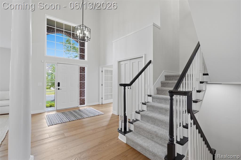 41920 Wolfe Pass Novi, MI 48377 - Photo 5 of 77