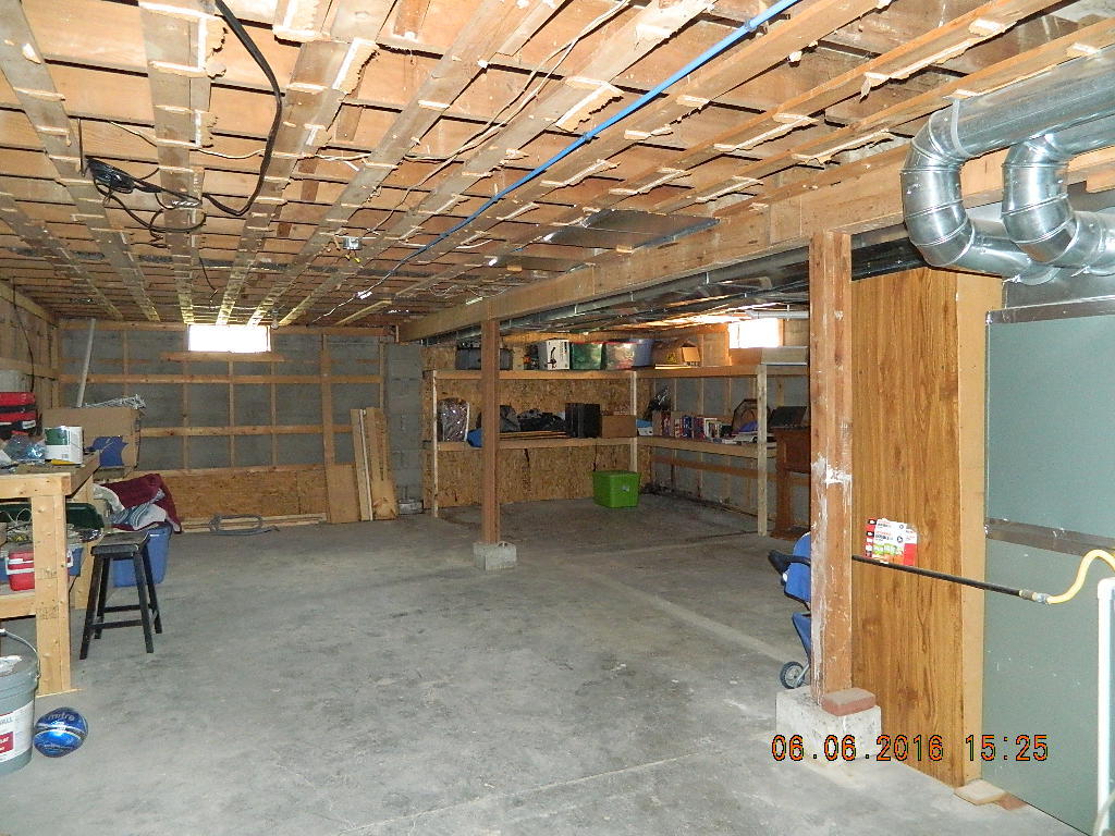 315 Pasco-Montra Road Sidney, OH 45365 - Photo 13 of 15