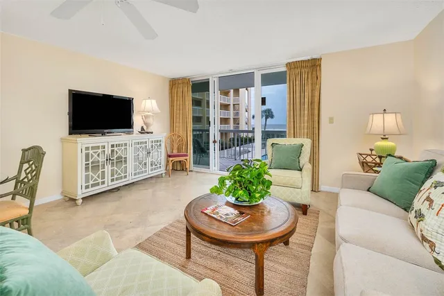 $1,150,000 | 201 Neptune Road, Unit 255, St. Simons Island, GA 31522