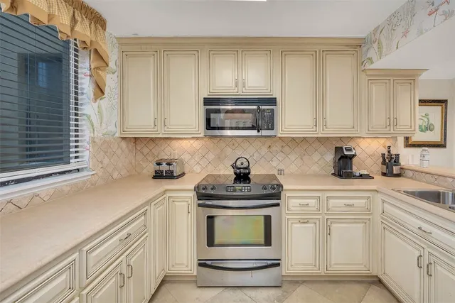 $1,150,000 | 201 Neptune Road, Unit 255, St. Simons Island, GA 31522