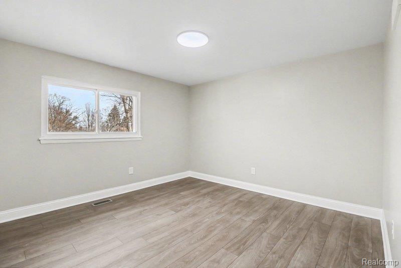 3329 Filbert Street Wayne, MI 48184 - Photo 13 of 24