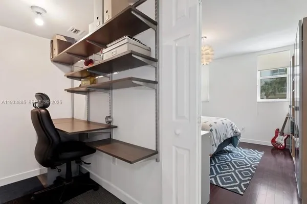 $5,000 | 8888 Collins Avenue, Unit 115, Surfside, FL 33154