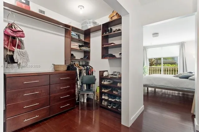 $5,500 | 8888 Collins Avenue, Unit 115, Surfside, FL 33154