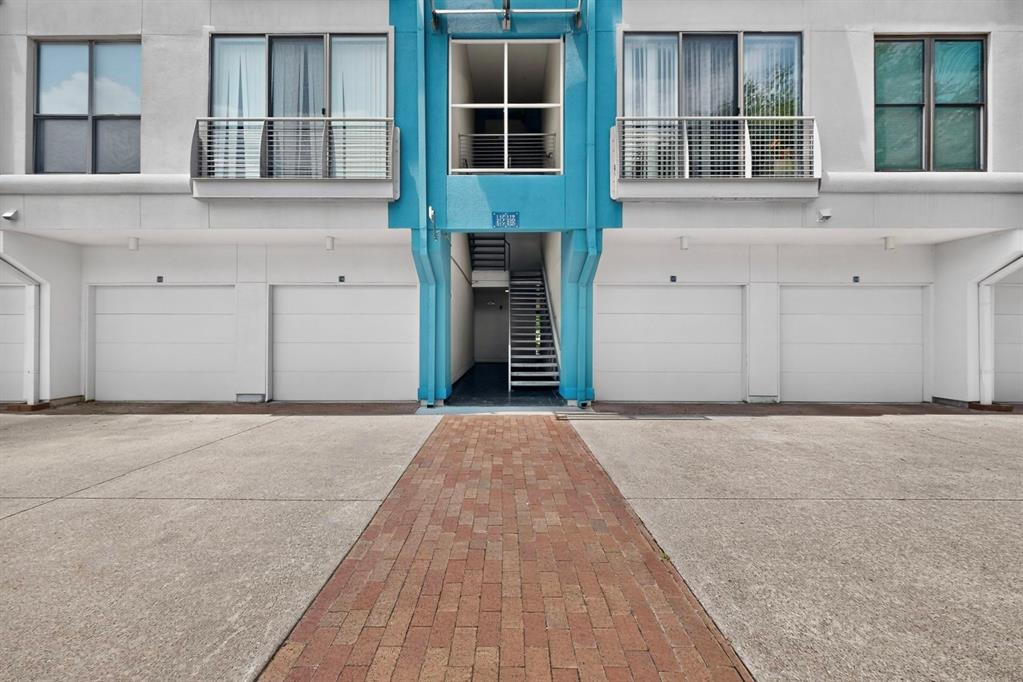 4414 Cedar Springs Road, Unit 318 Dallas, TX 75219 - Photo 15 of 40 Gallery Image 15